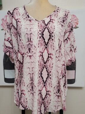 She + Sky Blouse Size Small